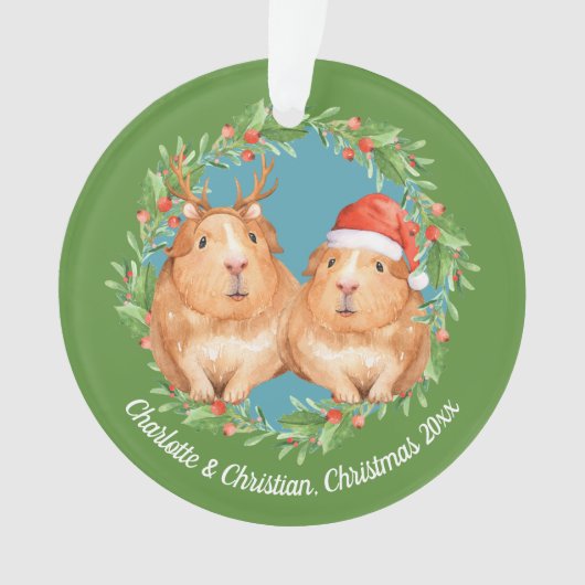 ギニアピッグスサンタアンドトナカイリースクリスマス オーナメント (正面)