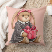 ギフトのある灰色のビロードのドレスを着たウサギ クッション (ブランケット)