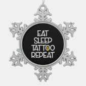 ギフトタトゥーアーティストおもしろいことわざタトゥー スノーフレークピューターオーナメント (正面)