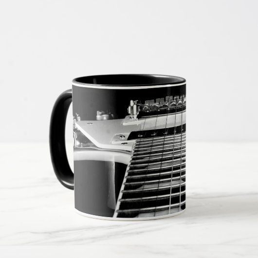 ギブソンの標準的なエレキギター マグカップ (正面左)