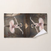 ギボン間抜け・バレリーナはピルーエットをやっていた。 ハンドタオル (ハンドタオル)