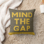 ギャップに注意1 クッション (ブランケット)