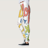 ギャロップでジョイTシャツに レギンス (左)