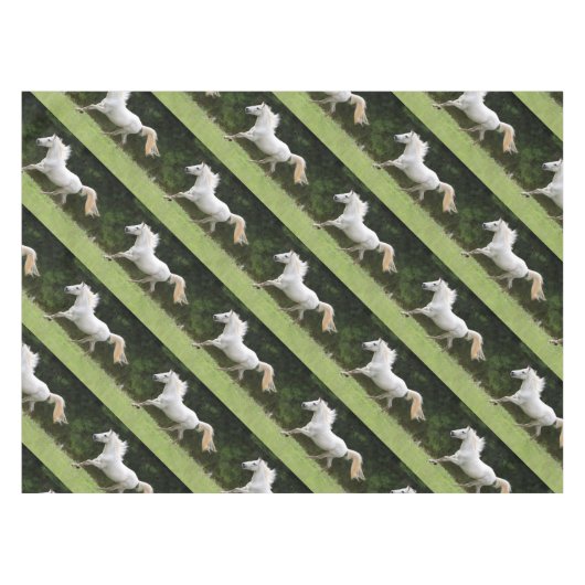 ギャロピンホワイトホース テーブルクロス (正面(横))