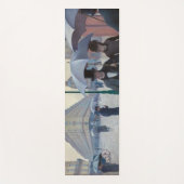 ギュスターヴ・カイユボット - パリの通り、雨の日 ヨガマット (正面)