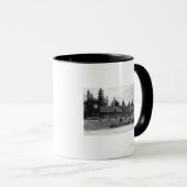 ギリクリスト、オレゴン州商業用センタービュー マグカップ (正面右)