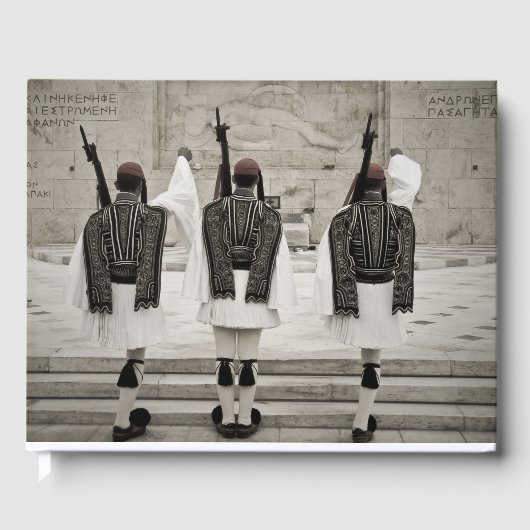 ギリシャのアテネの名誉警備員のヴィンテージ写真 ゲストブック (正面)