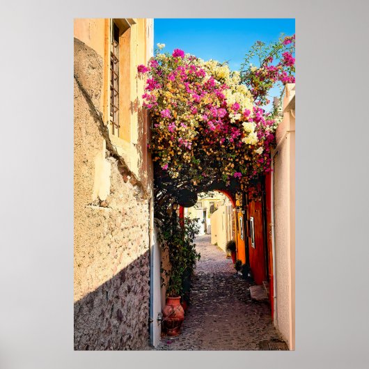 ギリシャのサントリーニの美しい路地 ポスター (正面)