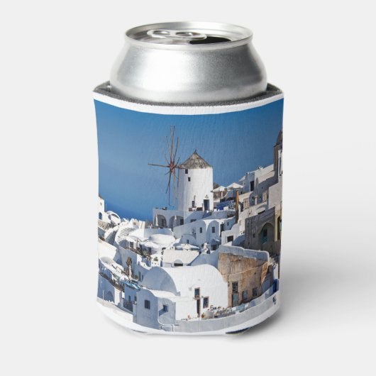 ギリシャのサントリーニ島のオイアの有名な風車 缶クーラー (缶裏面)
