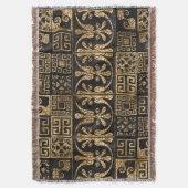 ギリシャの壊れたタイルのモザイク黒と金ゴールド スローブランケット (正面縦)