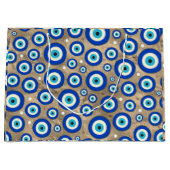 ギリシャの悪のまなざしパターンパステル調の金ゴールドの背景 ラージペーパーバッグ (正面)