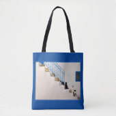 ギリシャの村の白い階段に猫がたくさん トートバッグ (正面)