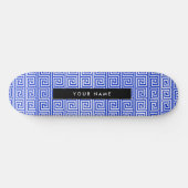 ギリシャの蛇行鍵ブルー、お名前、パーソナライズ スケートボード (横)