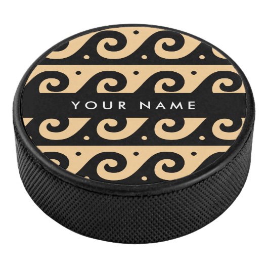 ギリシャの蛇行鍵、波の鍵、ブラウン、あなたの名前 アイスホッケーパック (3/4)