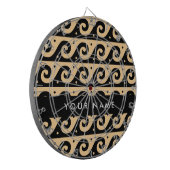 ギリシャの蛇行鍵、波の鍵、ブラウン、あなたの名前 ダーツボード (正面左)