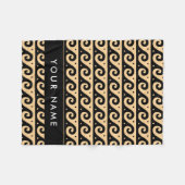 ギリシャの蛇行鍵、波の鍵、ブラウン、あなたの名前 フリースブランケット (正面(横))