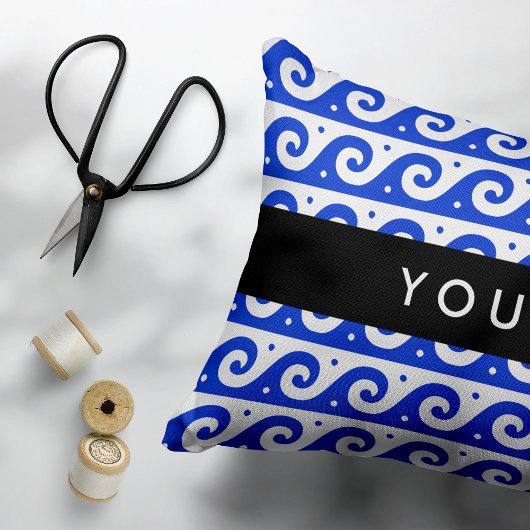 ギリシャの蛇行鍵、波の鍵、青、名前 アクセントクッション