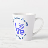 ギリシャハート国旗の青い愛パーソナライズされた カフェラテマグ (右)