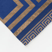 ギリシャ人の鍵のオーナメント-ギリシャの雷文-青の金ゴールド フリースブランケット (角)