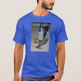 ギリシャ人のOuzoのTシャツ Tシャツ