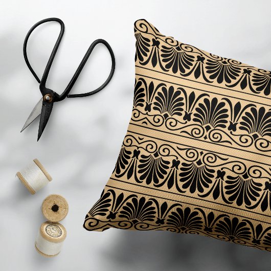 ギリシャ地中海のアラベスク模様ブラウン アクセントクッション