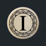 ギリシャ語アルファベット文字イオタ 缶バッジ<br><div class="desc">そのクラシカルと型枠でモダンは、ギリシャ語アルファベットは24文字を持ち、アルファからオメガ。ここに示されているイオタは、ギリシャ語アルファベットの9番目の文字である。このデザインは古い紙の背景に提示され、それは光の色の選択肢の虹に置き換えることができる。</div>