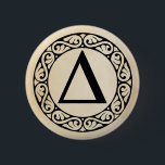 ギリシャ語アルファベット文字デルタ 缶バッジ<br><div class="desc">そのクラシカルと型枠でモダンは、ギリシャ語アルファベットは24文字を持ち、アルファからオメガ。ここで示されているデルタは、ギリシャ語アルファベットの4番目の文字である。このデザインは古い紙の背景に提示され、それは光の色の選択肢の虹に置き換えることができる。</div>