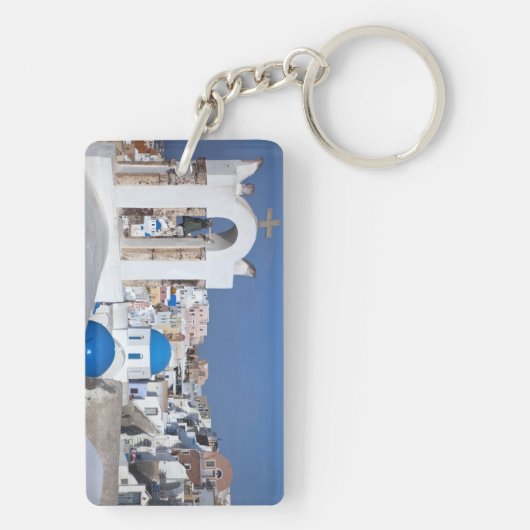ギリシャ、サントリーニ。鐘楼とブルードーム2個分 キーホルダー (裏面)