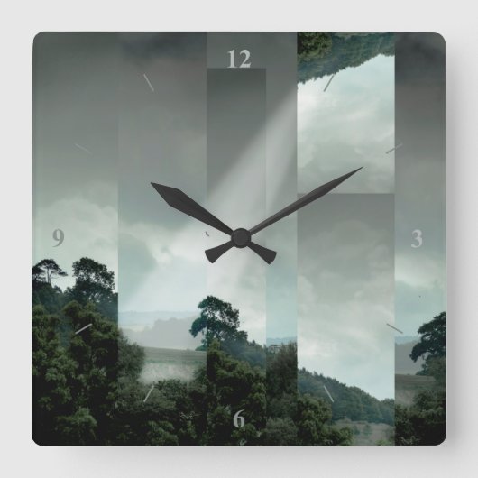 ギリンガム スクエア壁時計 (正面)