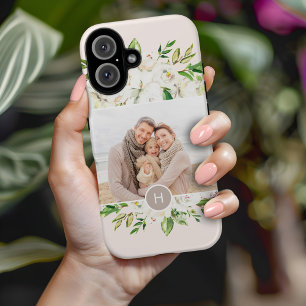 ギルド開花赤面 写真モノグラムの iPhone 16ケース
