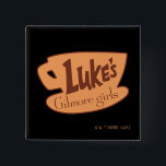 ギルモア女子 | Luke's Dinerロゴ 缶バッジ<br><div class="desc">このグラフィックは、象徴的なルークのダイナーのロゴを特徴とする。ルカのダイナーはロレリとロリお気に入りののTVショー食べのGilmore Girlsの場所である。</div>