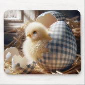 ギンガムの卵から黄色い雛の孵化 マウスパッド (正面)