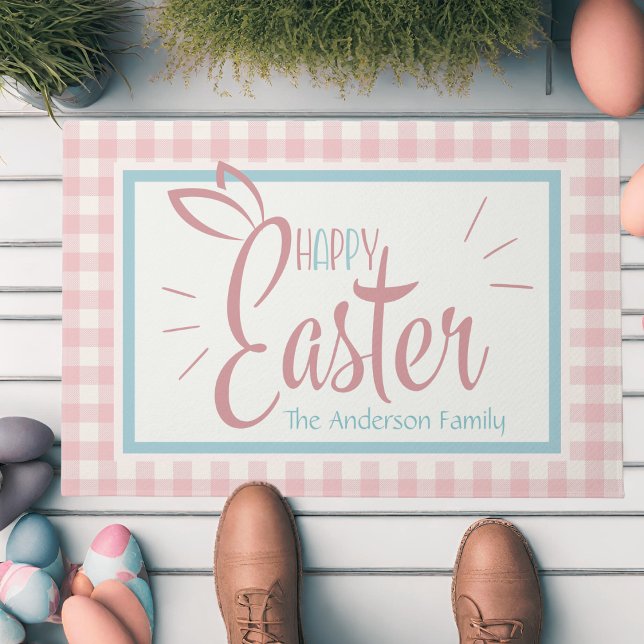 ギンガムアンドバニー耳ハッピーイースター パーソナライズされた ドアマット (Gingham And Bunny Ears Happy Easter Personalized Doormat)