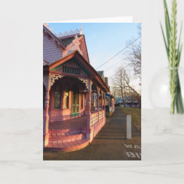 ギンガーブレッドに暖かい夕日 – Martha's Vineyard カード