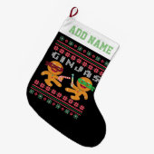 ギンジャスジンジャーブレッドマン醜いクリスマスセーター ラージクリスマスストッキング (正面 (吊り時))