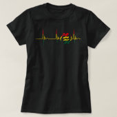 ギーナイメアディンクラのシンボルガーナ国旗のハートビートEKG Tシャツ (デザイン正面)