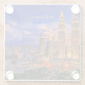 クアラルンプールの夜のスカイライン ガラスコースター (裏面)