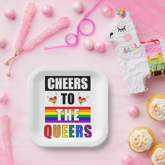 クィアの虹のゲイ・セレブレーションに乾杯！ ペーパープレート (パーティー)