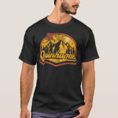 クインハガク、アラスカ州 Tシャツ (正面)