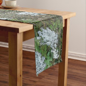 クイーンアンズレースホワイトワイルドフラワー ロングテーブルランナー (インサイチュ)