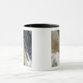 クイーンズラ北部から張り出された砂塵の壁 マグカップ (中央)