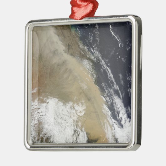 クイーンズラ北部から張り出された砂塵の壁 メタルオーナメント (左)