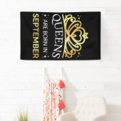 クイーンズ生まれは九月一日に入る 横断幕 (インサイチュ)