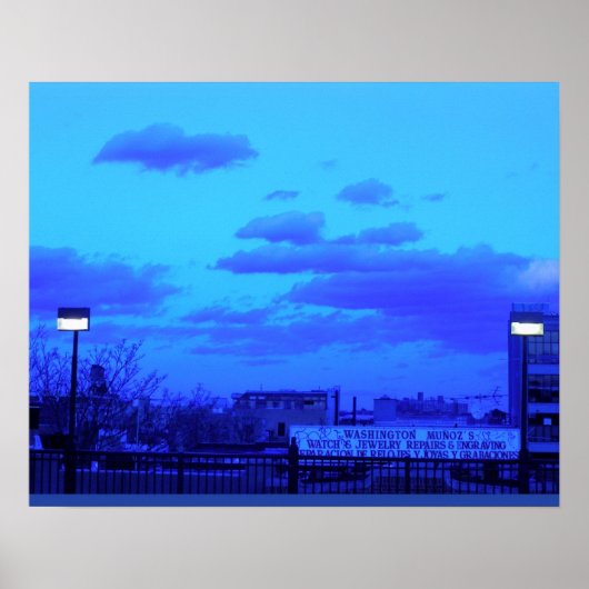 クイーンズ・アストリア ポスター (正面)