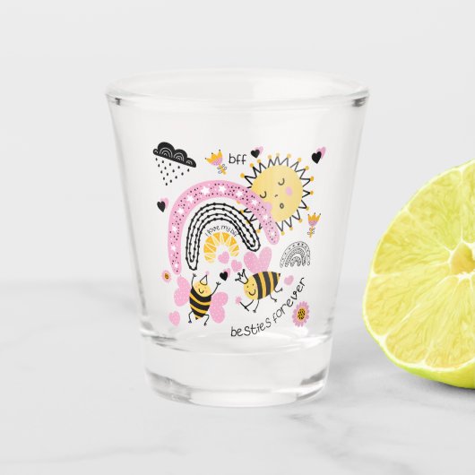 クイーンビー最高のズフレンズ永遠にかわいいBFFの女の子 ショットグラス (正面)