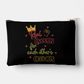 クイーン実在ズがお互いの王冠を固定する アクセサリーポーチ (裏面)