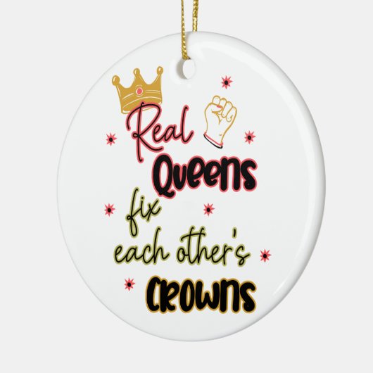 クイーン実在ズがお互いの王冠を固定する セラミックオーナメント (左)