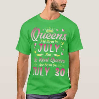 クイーン生まれは7月だが、クイーン実在はボーだ Tシャツ