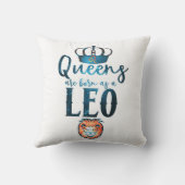 クイーン生まれはLEO〔占星術の〕十二宮図のサインとして7月威厳がある クッション (裏面)
