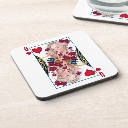 クイーン・オブ・ハート・オーバーサイズグラフィック、トランプ コースター (左側)